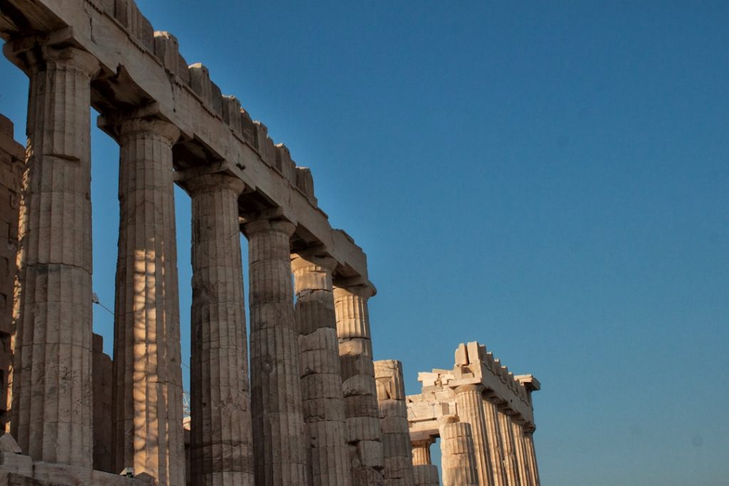 Atenas + Islas Sarónicas en 5 días – foto de MIGUEL BAIXAULI (Unsplash)
