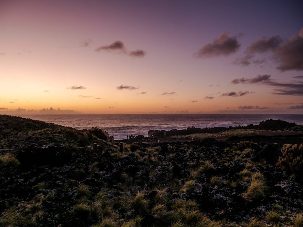 Azores (São Miguel) en 5 días – foto de Ronan Furuta (Unsplash)
