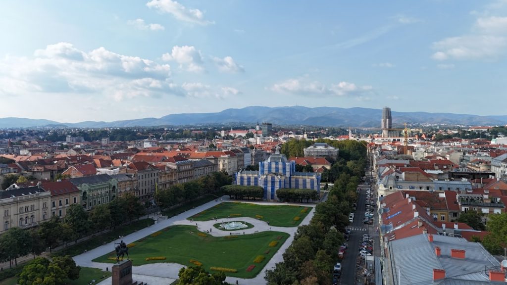 Eslovenia: Bled + Ljubjana en 3 días – foto de Lukas (Unsplash)
