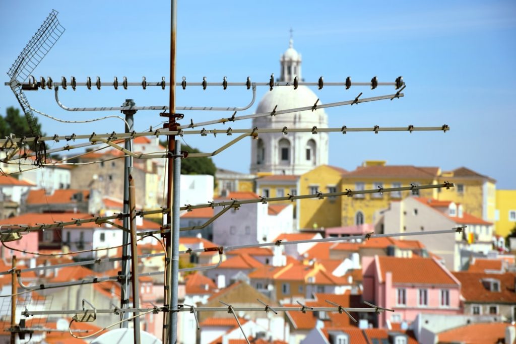 Qué ver en Lisboa en 48h sin morir en el intento – foto de Rook of Arts (Unsplash)