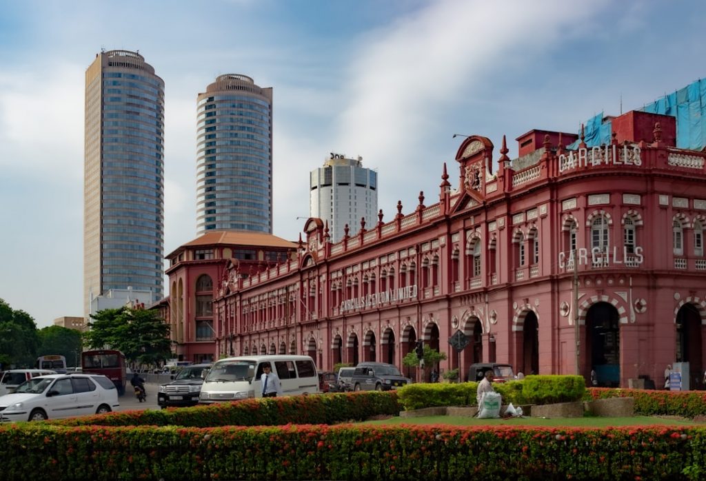 Sri Lanka 10 días: triángulo cultural y playas – foto de Vlada (Unsplash)