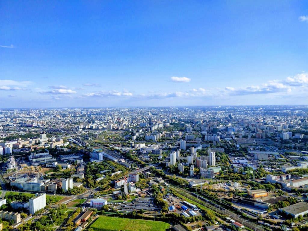 Jerusalén y Tel Aviv, Israel – foto de Michael Green (Unsplash)