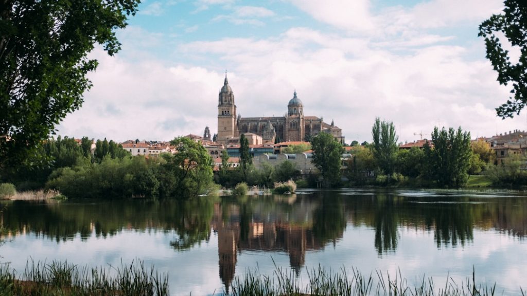 Guía de Salamanca monumental en 2 días – foto de Edgar (Unsplash)