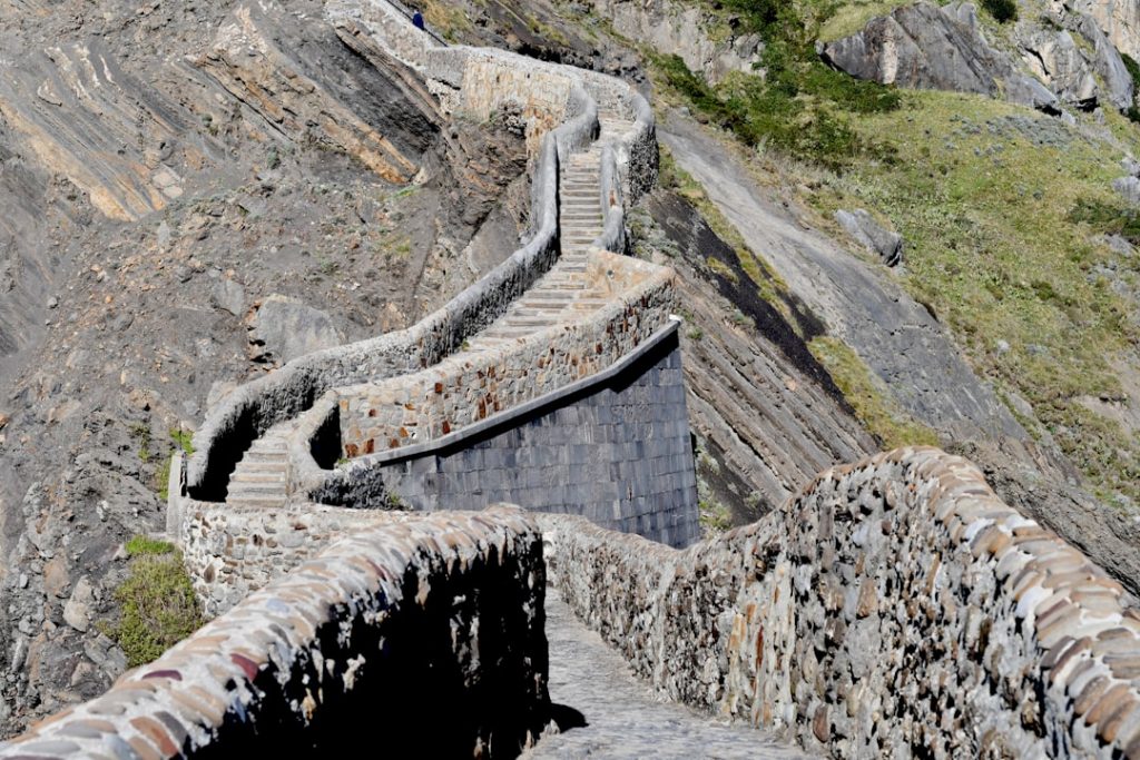 Guía para viajes a San Juan de Gaztelugatxe (1 día) – foto de ALEJANDRO POHLENZ (Unsplash)