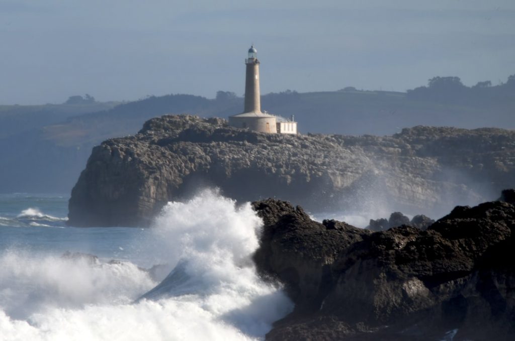 Guía para viajes a Santander (2 días) – foto de ALEJANDRO POHLENZ (Unsplash)