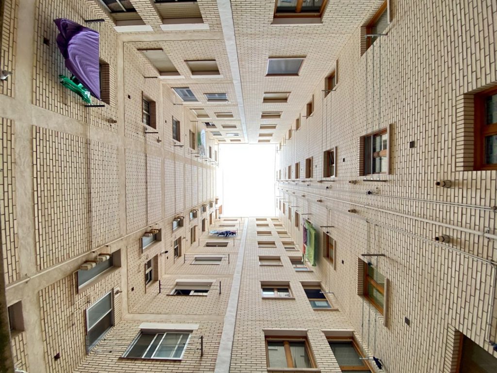 Guía para viajes a Zaragoza (2 días) – foto de Iván Molina Mas (Unsplash)