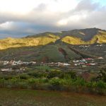 Tenerife sin coche: guaguas, teleférico al Teide (reserva) y playas urbanas