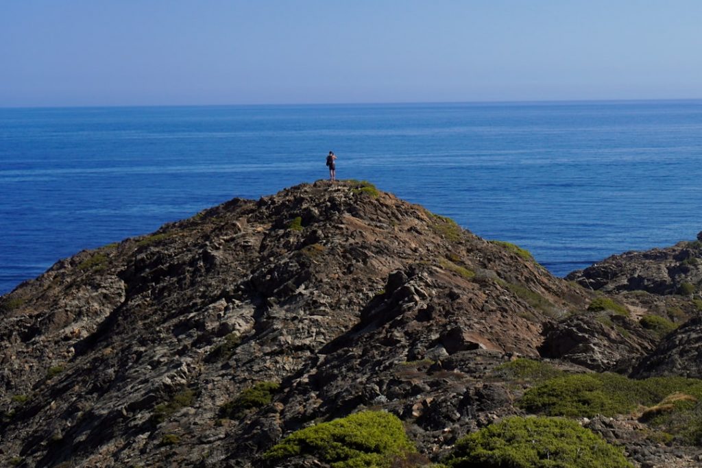Costa Brava sin coche en 4 días – foto de Annika Wischnewsky (Unsplash)