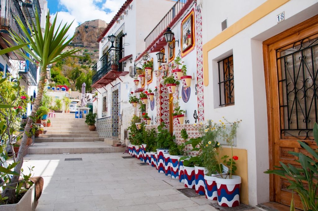 Alicante y alrededores en 4 días – foto de Joseph Corl (Unsplash)