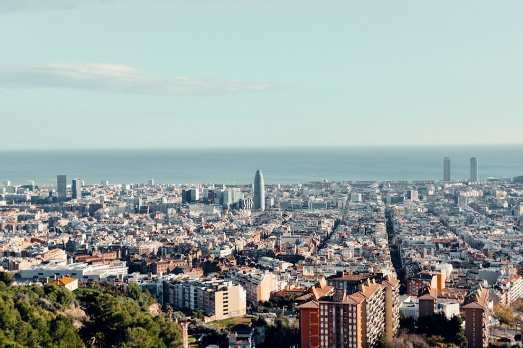 Barcelona en 4 días sin coche – foto de Ansar Naib (Unsplash)