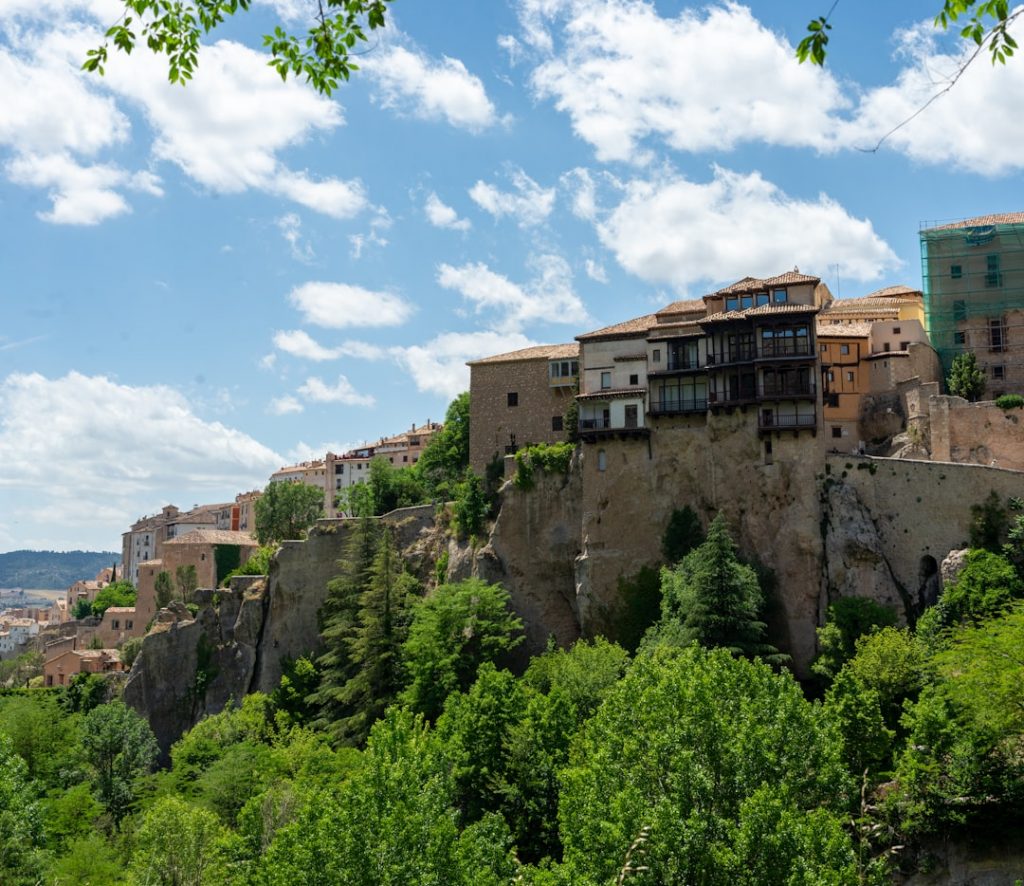 Cuenca en 2 días sin coche – foto de David Carrero Fernández-Baillo (Unsplash)