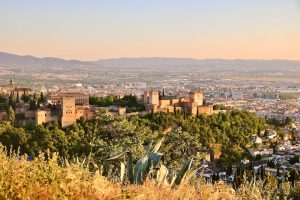Granada en 3 días: Alhambra y barrios