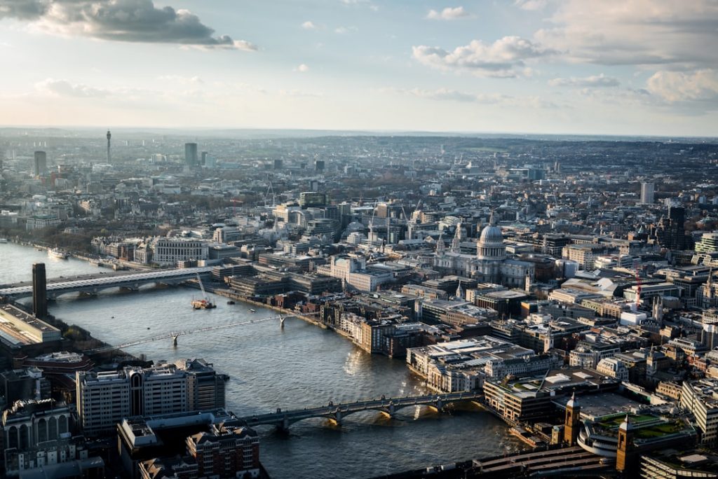 Londres en 4 días: ruta por zonas – foto de Andres Garcia (Unsplash)