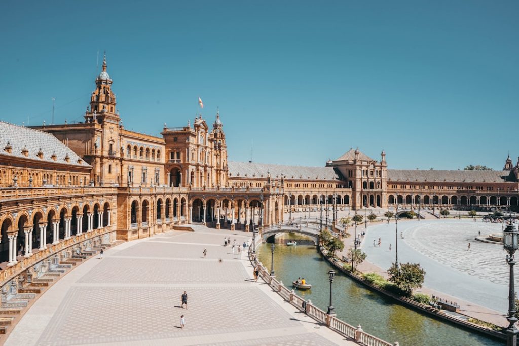 Qué ver en Sevilla en 3 días: ruta completa – foto de Joan Oger (Unsplash)