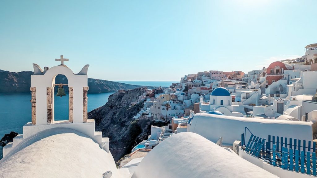 Santorini en 4 días sin coche – foto de Alejandro Gonzlaez (Unsplash)